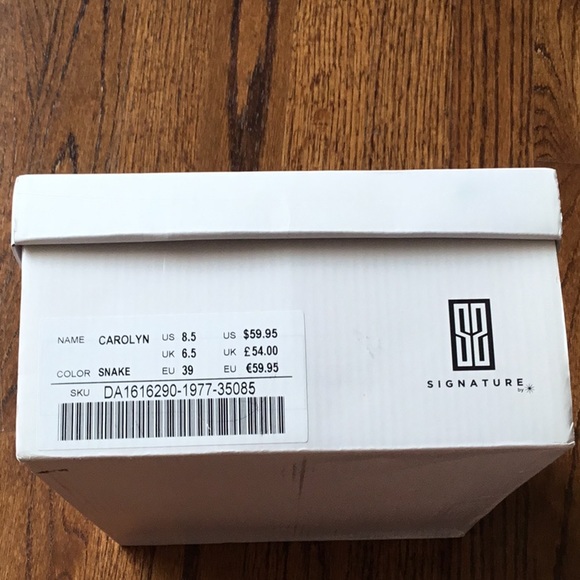 Signature by ShoeDazzle - Picture 8 of 9